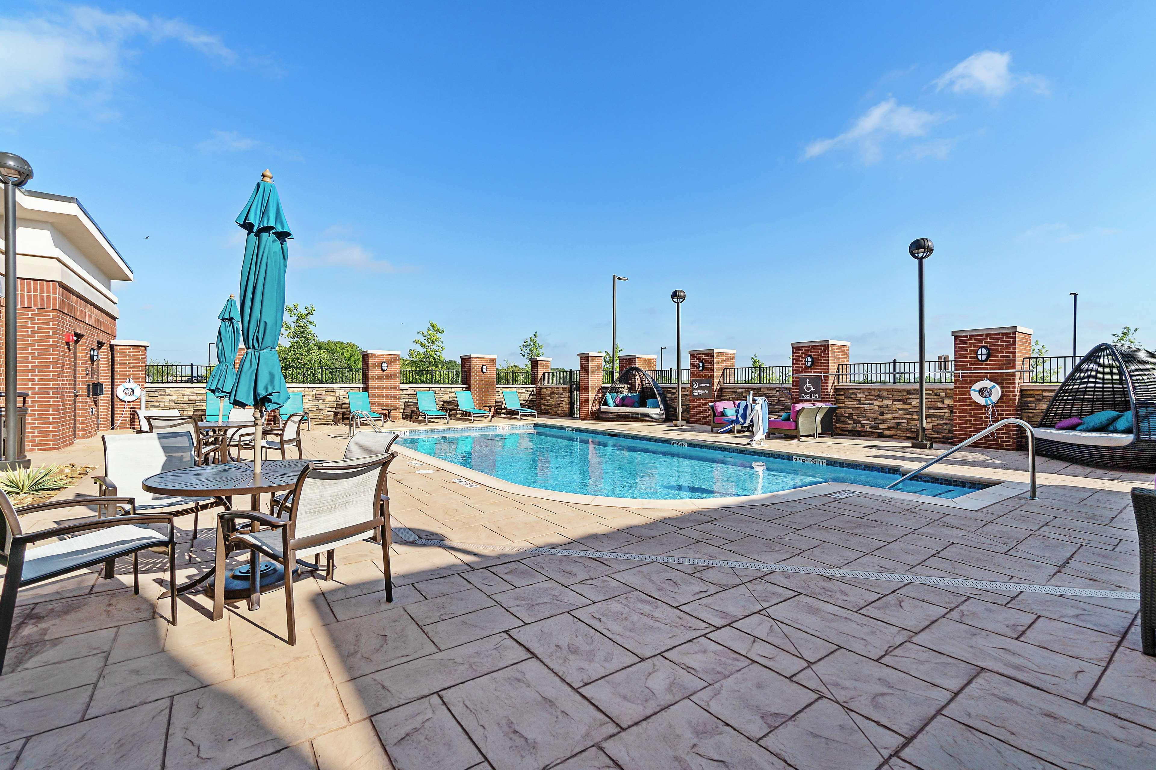 Hilton Garden Inn Edmond/Oklahoma City North Extérieur photo